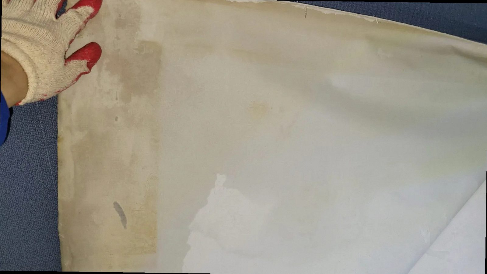 부산 북구 누수탐지 벽면 수분 측정과 열화상 점검 장면